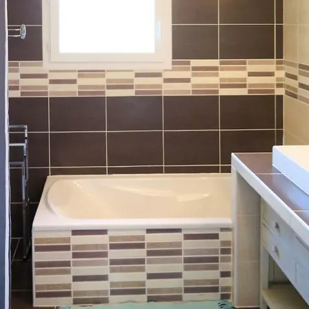 Les Alouettes 110s Tatil Evi *